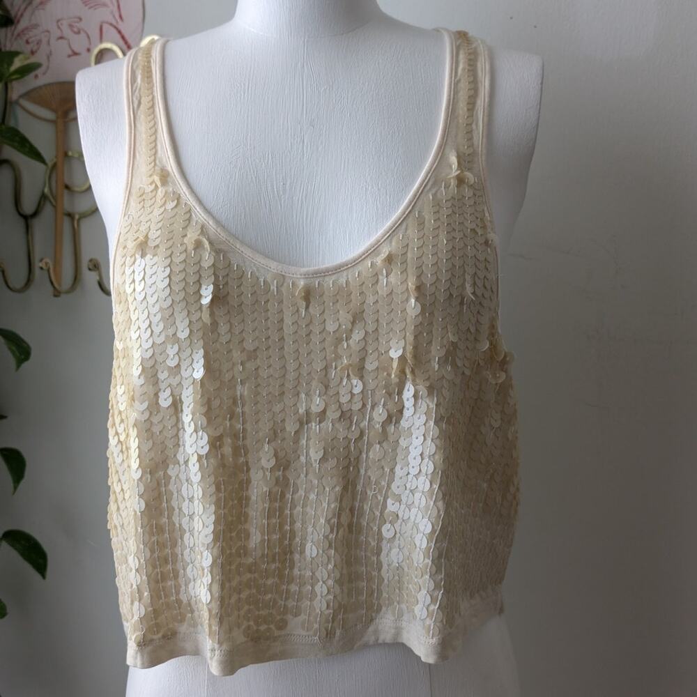 nwt urban behavior top